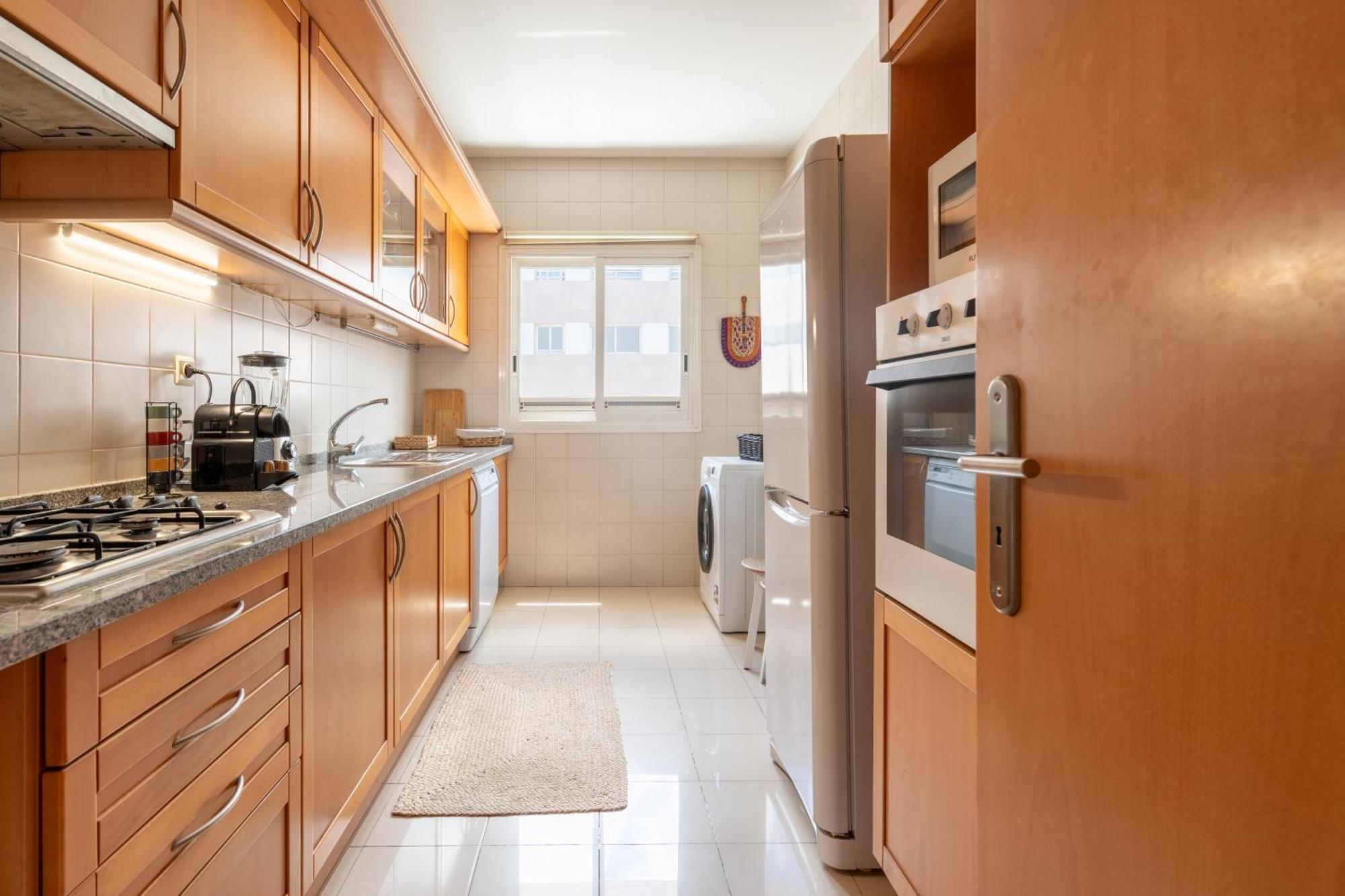 Modern In Parque Nacoes Apartamento